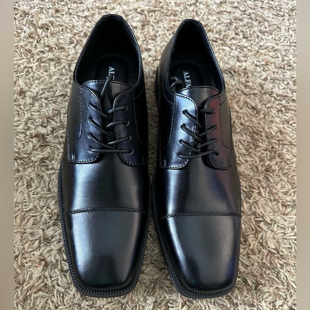 Alfani Adam black shoes 10 1/2 M NIB